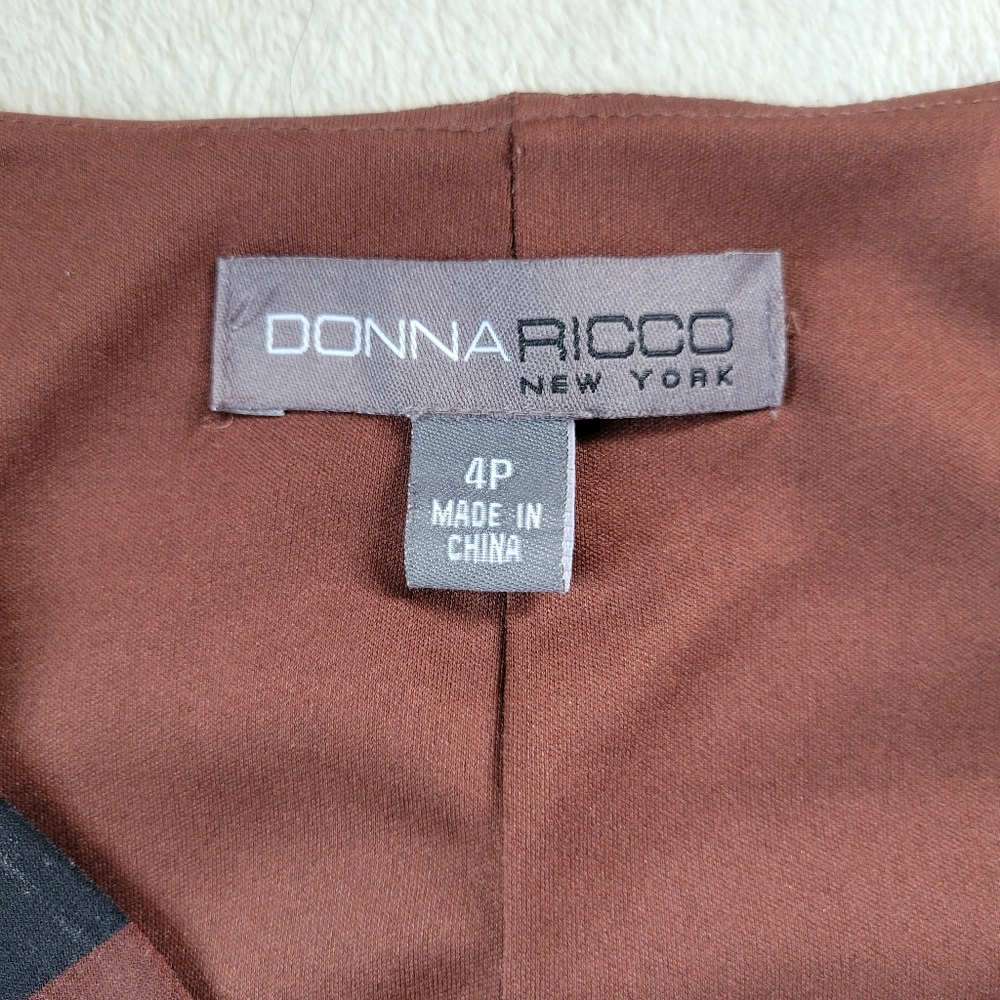 Donna Ricco | Brown/Black Abstract Stripe Asymmetric Ruched Dress (SIZE 4P) - Picture 4 of 12